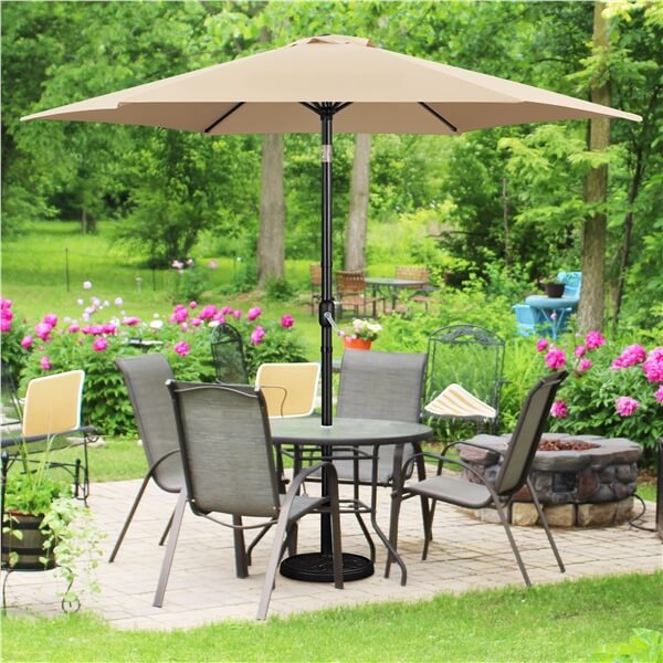 Yaheetech Outdoor Table Umbrella with Push Button Tilt and Crank